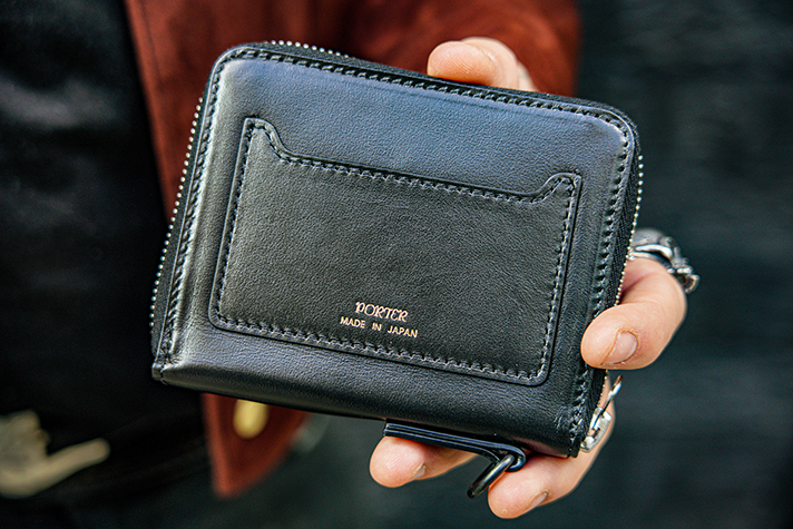 ブラック系女性が喜ぶ♪ コポコポ様専用PORTER / Lewis Leathers 折り財布  メンズブラック系￥35,365-www.dawajen.bh