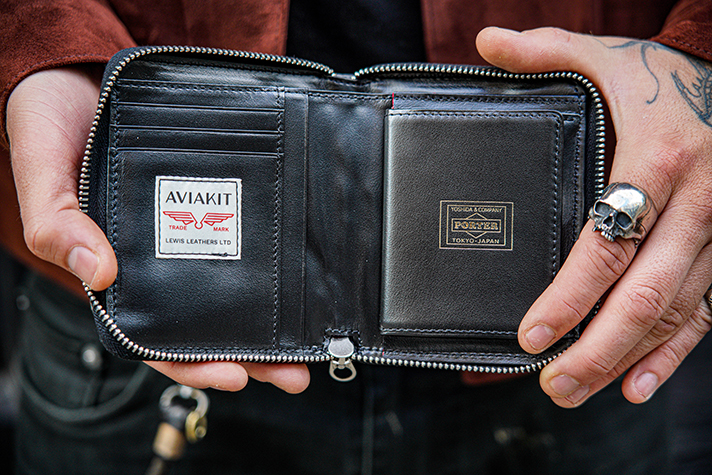 ブラック系女性が喜ぶ♪ コポコポ様専用PORTER / Lewis Leathers 折り財布  メンズブラック系￥35,365-www.dawajen.bh