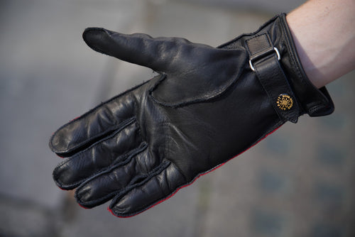 810 Gloves Unlined Red