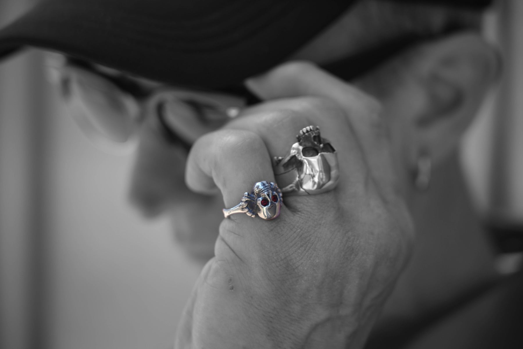 Red Eyes Skull Ring – Lewis Leathers