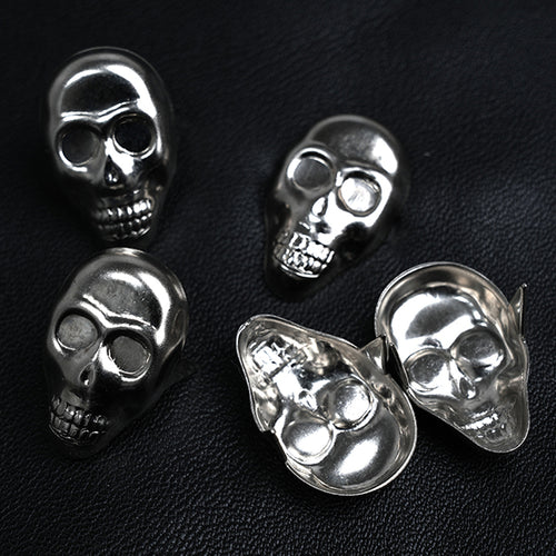 Skull Ornament